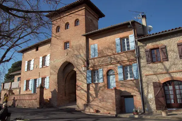 Carport Solaire 31 Installateur carport solaire Clermont-le-Fort